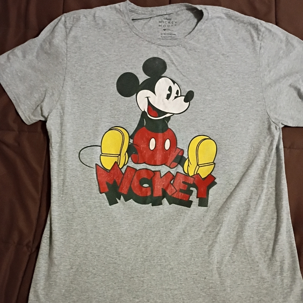Vintage Retro Mickey Mouse Disney Gray T-shirt. Large Unisex